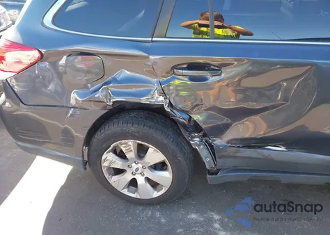 2010 Subaru Outback 2.5I Premium из США, поврежденный, VIN 4S4BRBCC8A3335535